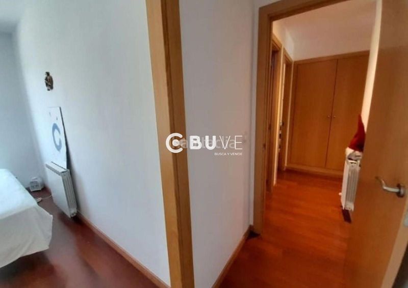Foto 8cb57509-ceb2-4c2d-b1e0-9d5015f423d1. Pis amb aparcament a Navata