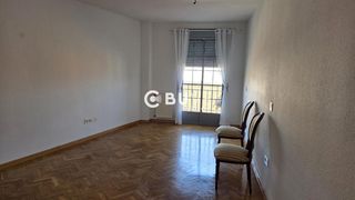 Pis  N/a. Se vende magnífica vivienda de 3 dormitorios en santa olalla tol