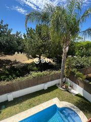 Chalet  Calipso,  hacienda san fernando. Villa de lujo reformada en benalmádena  piscina privada, 5 dormi