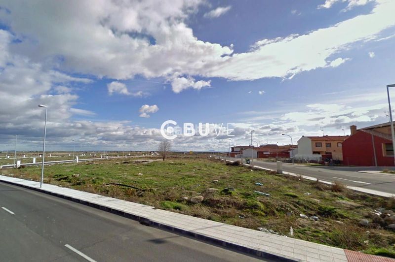 Foto bae46e84-c899-4153-bec4-a2d0f086fdc6. Terreny residencial a Fuensalida