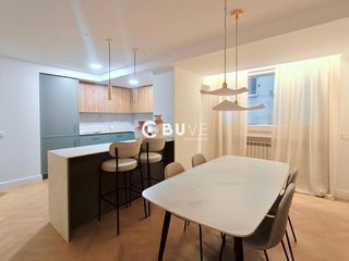 Appartement à Vallehermoso. Piso recién reformado de 3 habitaciones y 3 baños