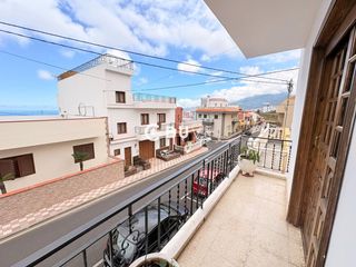 Casa  Echeyde. Casa en la urbanización la grimona  la zamora  los realejos