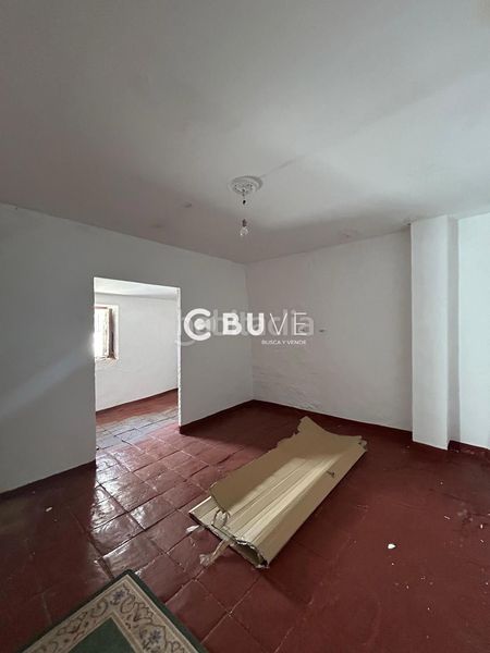 Foto 8b59b07c-fd9f-4ef7-8552-4e7e87d36e76. Casa a Constantina