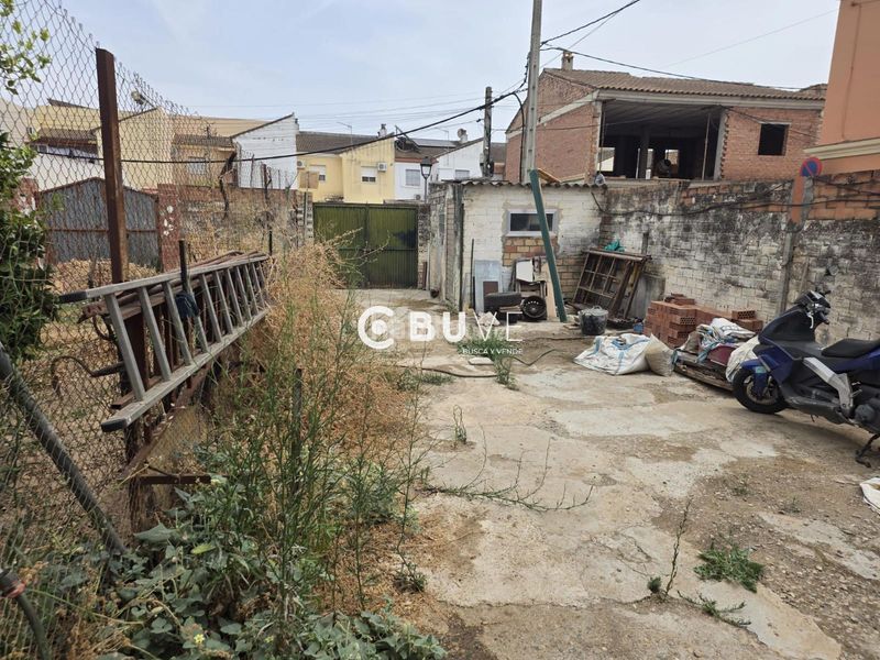 Foto e7c6e86e-d6b0-4a92-b644-a013045752ed. Finca rústica a Gines