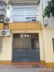 Pis  N/a. Se vende piso en albaida del aljarfe.