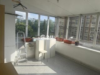 Pis  Avda castelao. Se vende piso amueblado en caranza  ferrol  a coruña