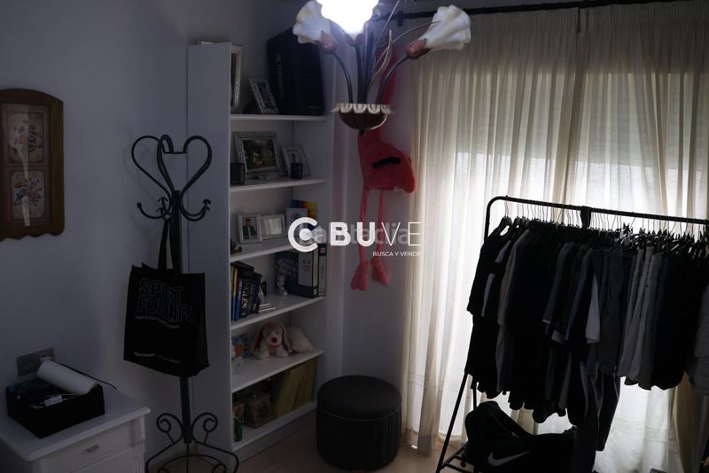 Foto b66b81ce-bf09-42d5-b703-92010220bd77. Pis amb aparcament a Petrer