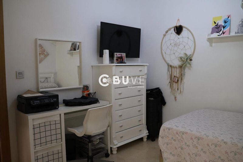 Foto bcf2058e-3181-402b-87ef-1c7f37a6dc28. Pis amb aparcament a Petrer