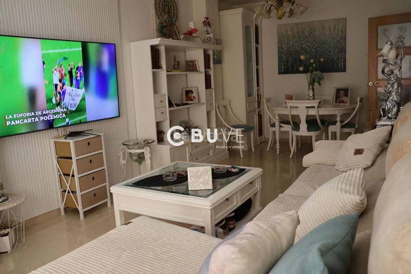 Foto bf1de959-5099-495b-b41b-6c784e4dca7c. Pis amb aparcament a Petrer