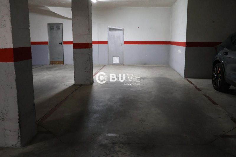 Foto ef7a7a41-d210-4533-8e0e-32bd91c63a42. Pis amb aparcament a Petrer