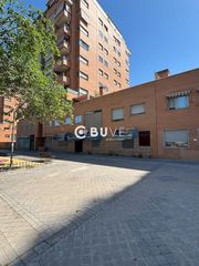 Local Comercial  Avenida de cordoba. Atractivo local  en venta  en zona comercial