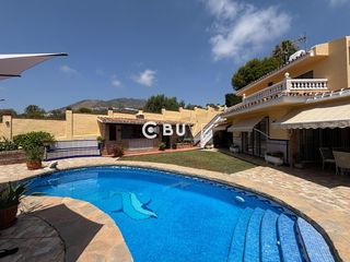 Xalet  De malaga. Chalet independiente de lujo en torremuelle, benalmádena costa,
