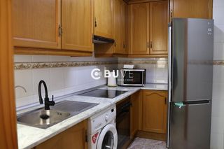 Etagenwohnung  Calle patricio perez. Se vende piso en torrevieja