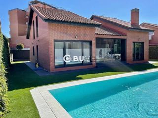 Casa  Jovellanos, 75. Se vende chalet en rivasvaciamadrid