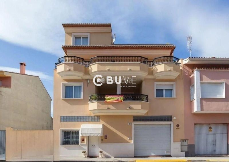 Foto 5502e4c1-691a-486e-aba2-25b5246b3d96. Casa amb calefacció aparcament a Almoines