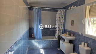 Chalet  N/a. Chalet independiente con 2 viviendas y 2279m2 de parcela  una vi
