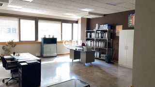 Büro  Arco ladrillo. Vendo oficina en el edifico centro madrid oficina moderna y lumi