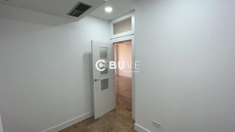 Foto 769daedd-29fd-4900-9a1b-240339f88719. Oficina vendo oficina piso en paseo arca real reformado completamente y para que tu lo estrenes. en Valladolid