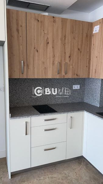 Foto c0da7a39-8385-4774-bcf4-31a49a8ab4ff. Oficina vendo oficina piso en paseo arca real reformado completamente y para que tu lo estrenes. en Valladolid
