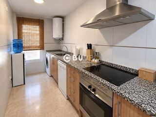 Etagenwohnung  N/a. Piso con trastero en venta en ador