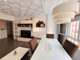 Pis  Nou d'octubre. Piso reformado de 4 habitaciones con terraza en gandia
