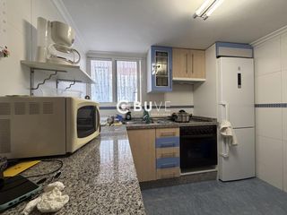 Casa  Cirujano rodríguez. Buve vende casa en puente castro