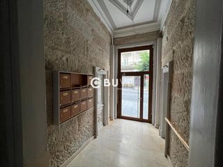 Etagenwohnung  Urzaiz. Se vende piso para reformar en vigo
