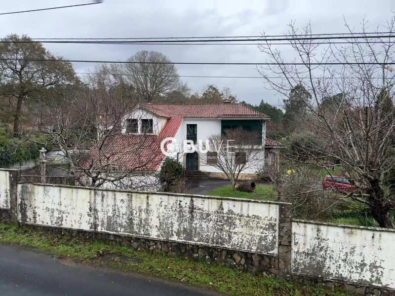 Foto 2018fe5a-625f-447a-882f-95e380e7a07a. Casa amb aparcament a Teo