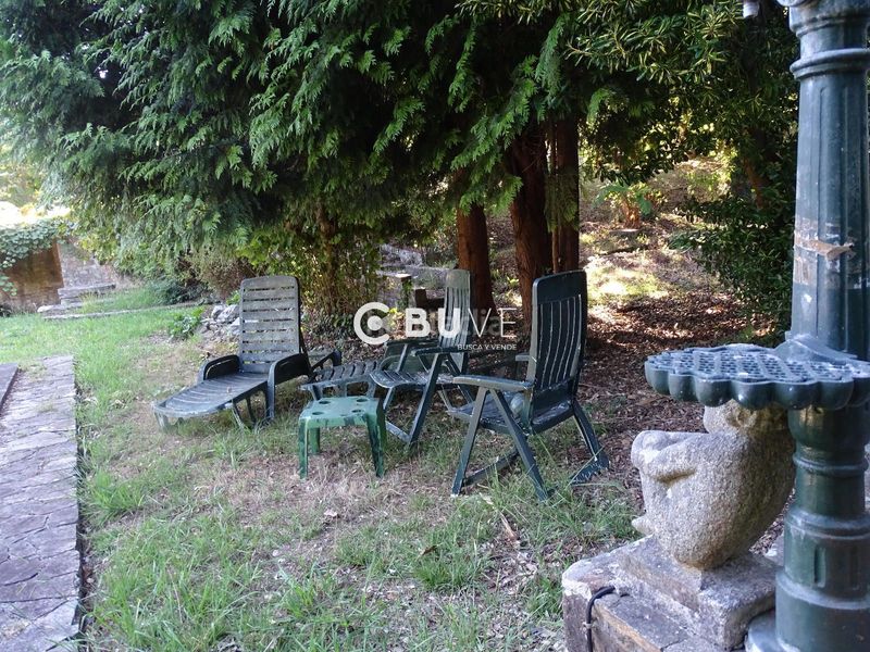 Foto 413a43d6-b3b7-4cfc-8557-2aad8f8123cd. Casa amb aparcament a Teo