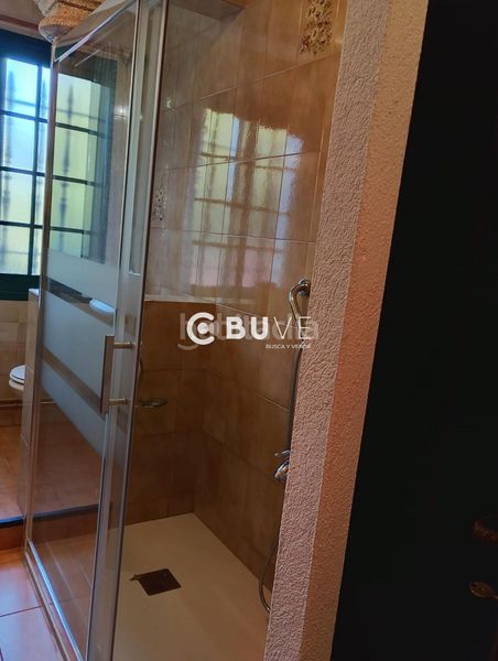 Foto 45184d71-92e0-4888-b35f-e8be2ced650d. Casa amb aparcament a Teo