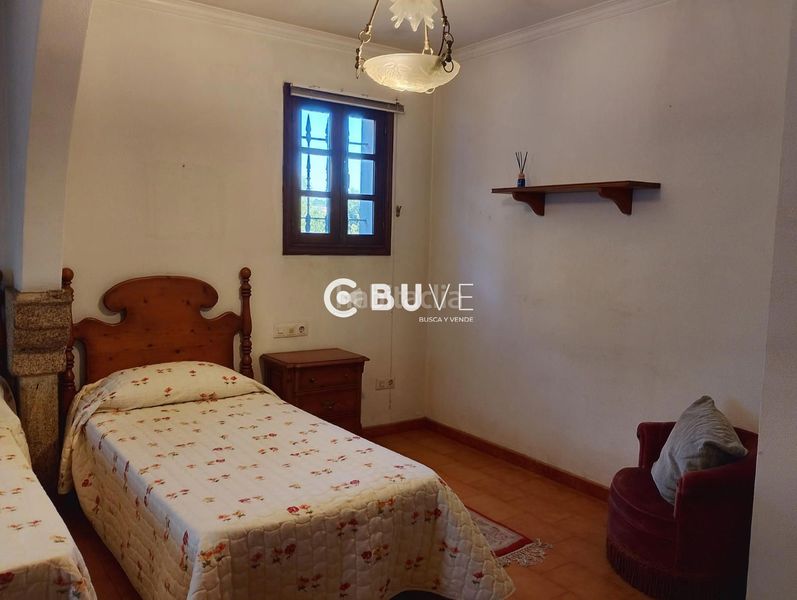 Foto 68d74960-a6aa-4813-b501-0564be4e9d63. Casa amb aparcament a Teo