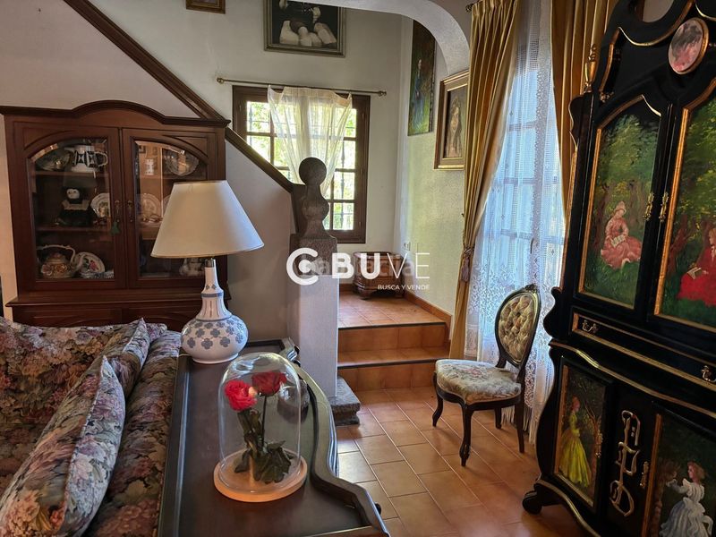 Foto 7b3b7e79-68c2-4993-9803-64308f510dd8. Casa amb aparcament a Teo