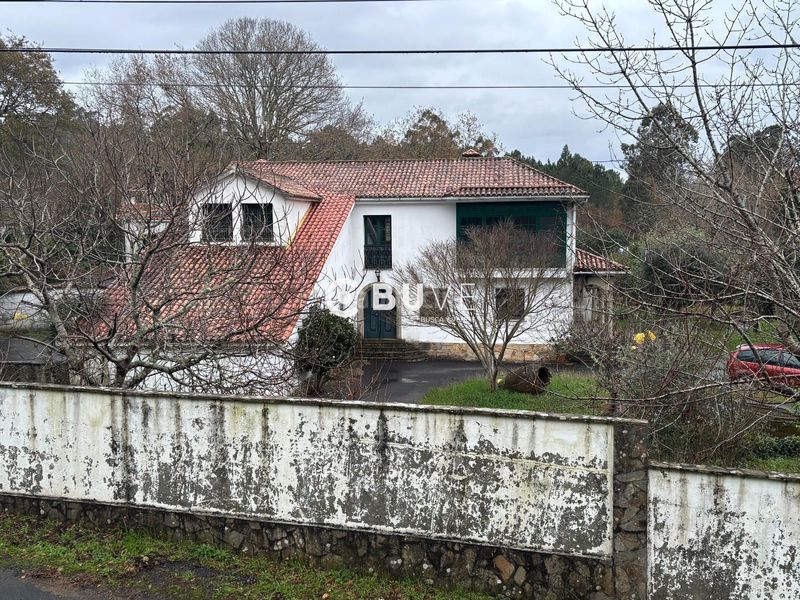 Foto a15f659e-6d92-4234-b0cd-a3e5eb4ef24c. Casa amb aparcament a Teo