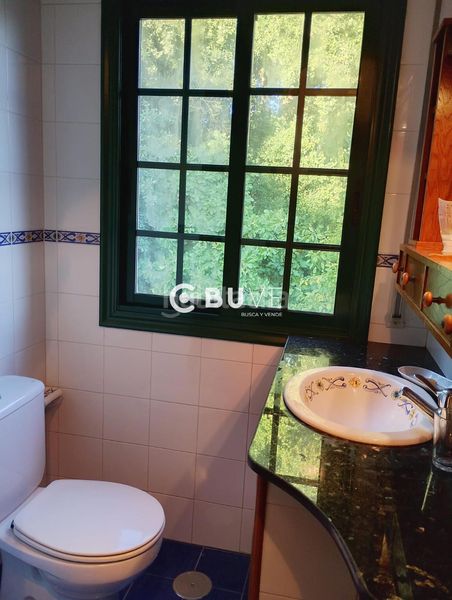 Foto d93d9cef-e353-44c4-8977-2ee74101dbe2. Casa amb aparcament a Teo