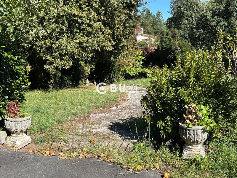 Foto ec7798b7-cc27-4519-a99d-86cbf26feebc. Casa amb aparcament a Teo
