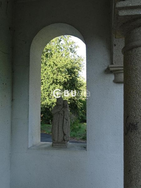 Foto f119e9e3-31b0-4169-acfb-e017b3deb462. Casa amb aparcament a Teo