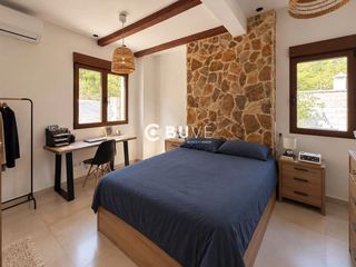 Casa a cirilo