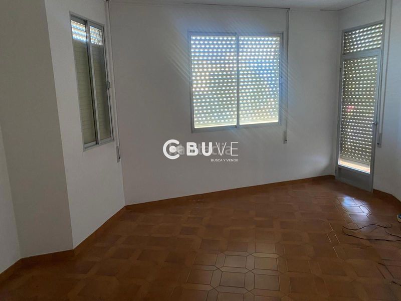 Foto 313b32bc-cb30-4781-8d04-fd09b2627cc9. Edificio in Verger (el)