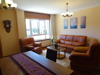 Etagenwohnung  Travesía de montouto. Se vende bajo de 3 habitaciones con referencia 47551