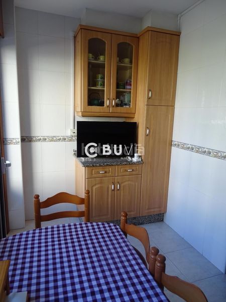 Foto f8977e25-68a2-40f2-b873-333d7134dcd3. Pis amb calefacció aparcament a Teo