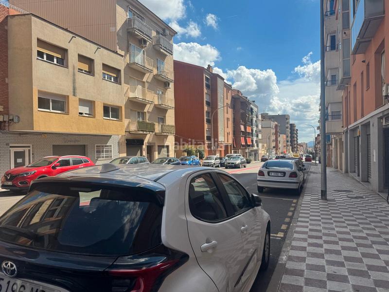 Foto 4d23e9e3-165e-4d3e-95ce-97ae573a91e4. Location local commercial dans Nucli Urbà Esparreguera