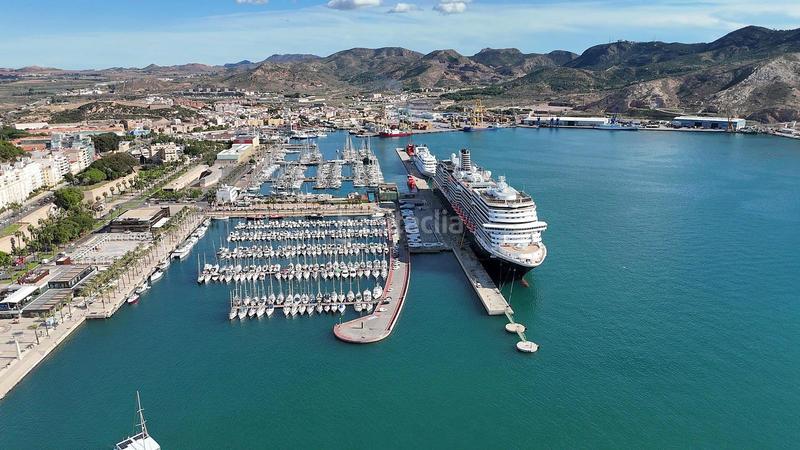 Foto 347210a0-fad6-448b-9712-64c81f1a2d8d. Appartamento con parcheggio in Casco Antiguo Cartagena