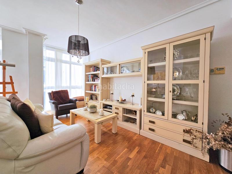 Foto 81625ce5-6660-451a-8b0f-0a27926c9205. Appartamento con parcheggio in Casco Antiguo Cartagena