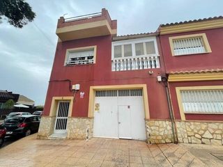 Casa a Santa Ana. Casa a la venta para inversores