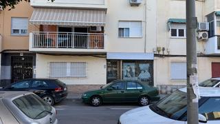 Miete Geschäftsraum in San Antón. Alquiler  local comercial en urbanización mediterraneo !!!!!!!!!