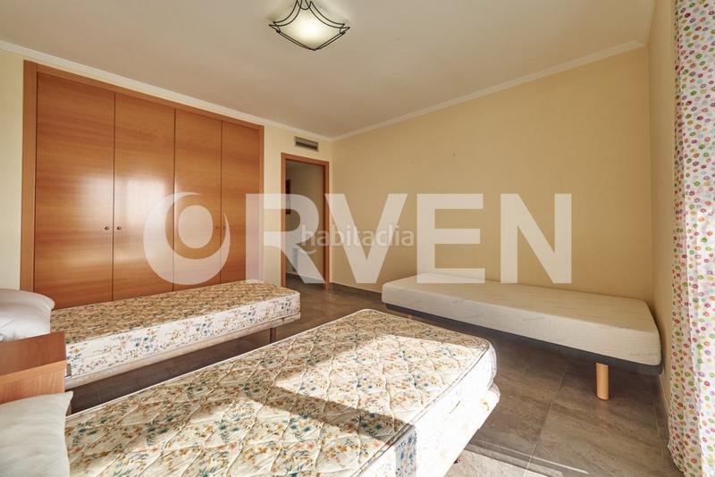 Foto b46b3f04-e45f-4b55-8871-cbb880dd17ce. Piso en Platja de la Paella Torredembarra