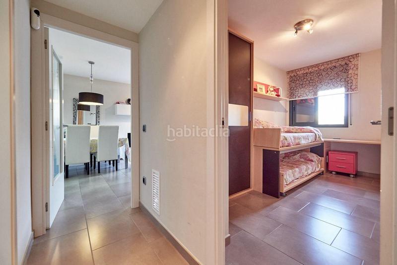 Foto 470f91b6-0bbb-42fb-8921-cd494d7c7947. Planta baja  con terraza playa en Els Munts Torredembarra