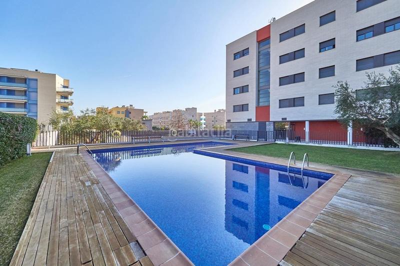 Foto 5eedf80d-1d1c-49ab-a458-fdd11453060d. Planta baja  con terraza playa en Els Munts Torredembarra