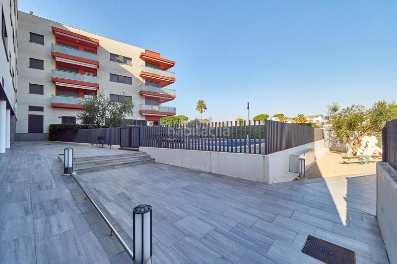Foto 7d9d6d3c-0d5b-45eb-b9ed-9ed94c649892. Planta baja  con terraza playa en Els Munts Torredembarra