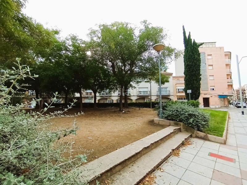 Foto 65066b31-7b17-40f0-a011-c7fb6203bd7c. Parking voiture dans calle baix camp 15 dans Centre Vendrell (El)